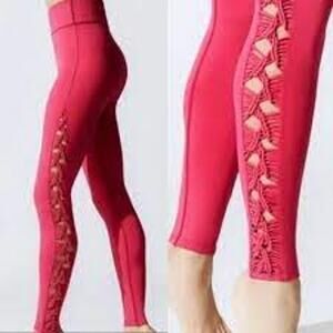 Carbon38 Tanjung Sayang Leggings Macrame Inset Hibiscus Pink Women Small